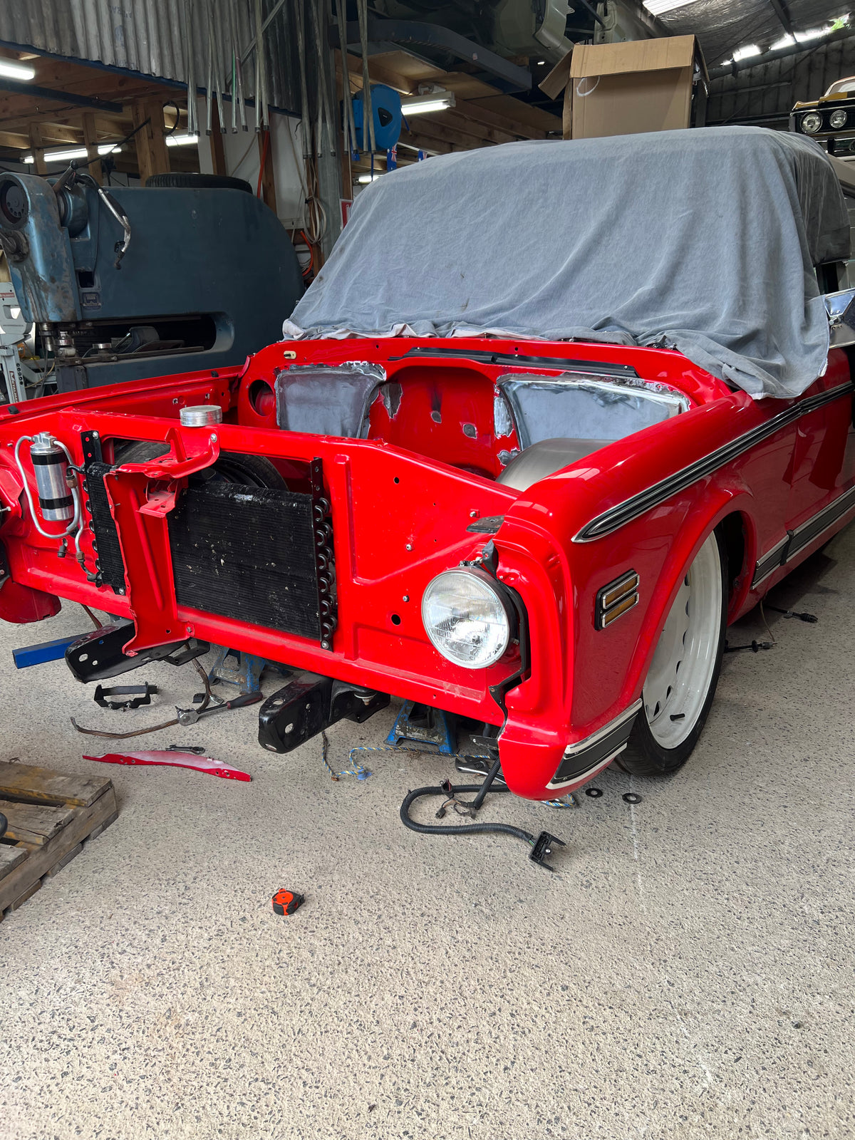 Ford F100, Chev C10 IFS front ends